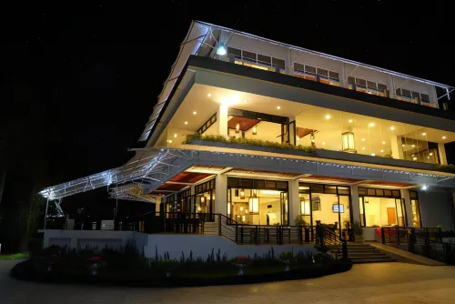 The Highland Park Resort Bogor Eksterior Photos