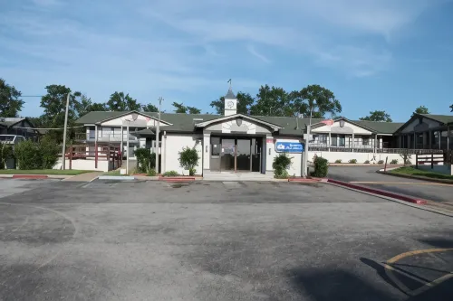 Americas Best Value Inn Tuscaloosa Extérieur Photos