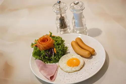 Hope Land Hotel Sukhumvit 8 Makanan Photos