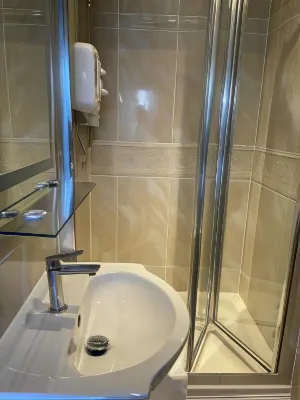 Hyde Park Radnor Hotel B&B Rooms Photos