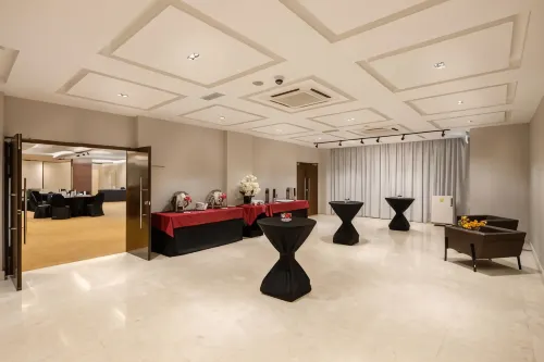 Rocana Hotel Öffentliche Flächen Photos