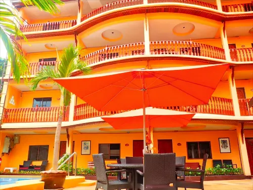 Phratamnak Inn - 100 Meter from Beach Общественные зоны Photos