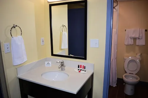 Days Inn by Wyndham Augusta Photos
