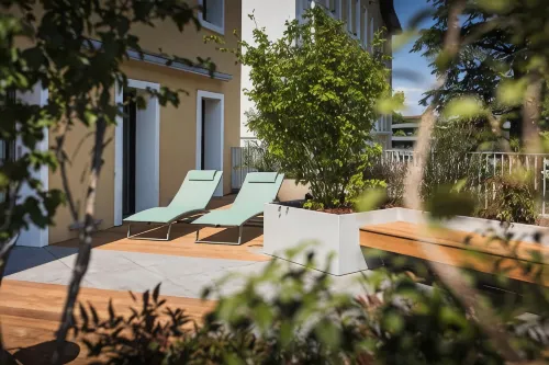 Le Pélican Extérieur Photos