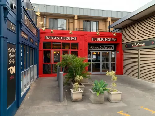 Southend Hotel Exterior Photos