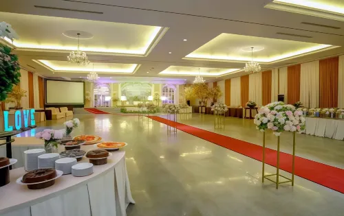 Istana Nelayan Hotel & Convention Restauration Photos