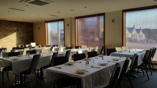 Halfway Motel Dining Photos