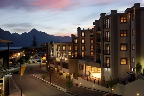 Sofitel Queenstown - Hotel & Spa Exterior Photos