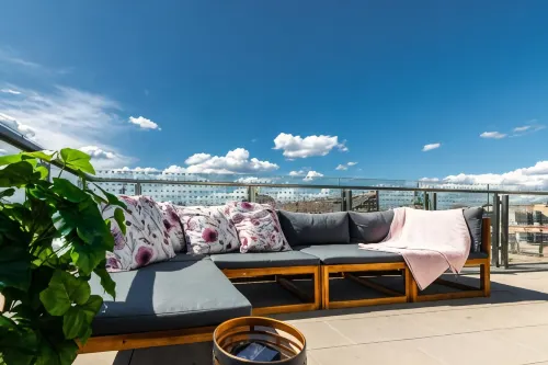 Elisabeth Downtown Apartments by UrbanRent Public Areas Photos
