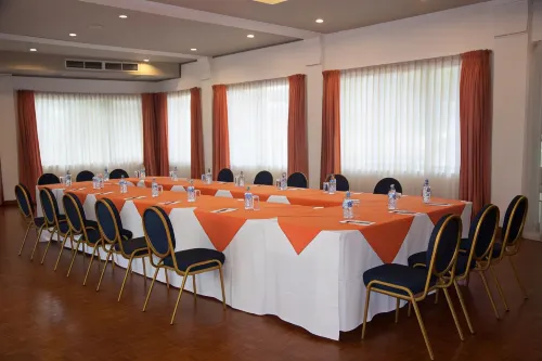 Camelot Beach Hotel Da non perdere Photos
