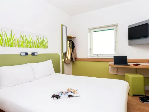 Ibis Budget Dandenong Camere Photos