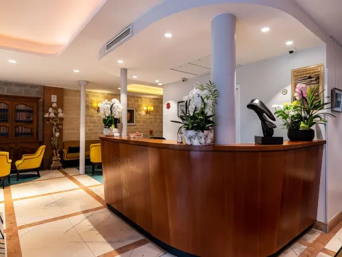 HOTEL MINERVE Espaces publics Photos