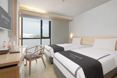 Up-Peak Hotel Simpang Lima Semarang Powered by Archipelago Unggulan Photos