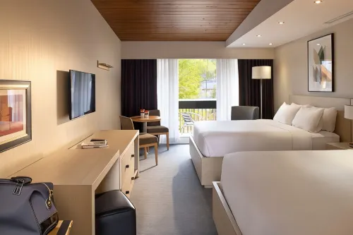 Banff Aspen Lodge Rooms Photos