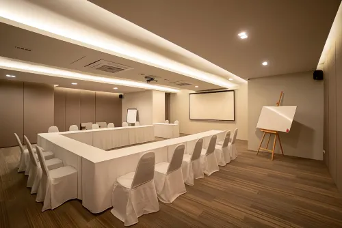 The Rise Suites Hotel, Chiang Mai مرافق الأعمال Photos