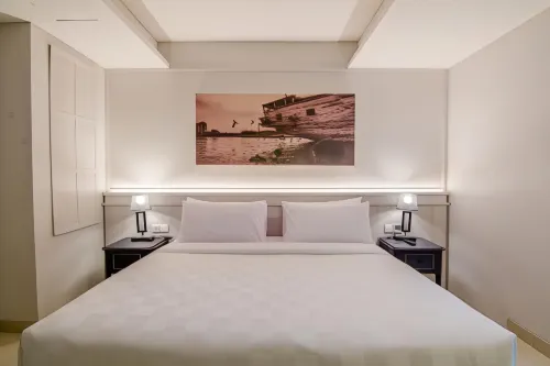 Jambuluwuk Thamrin Hotel Kamar Photos