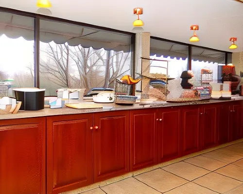The View Inn & Suites Bethlehem / Allentown / Lehigh Airport Dining Photos