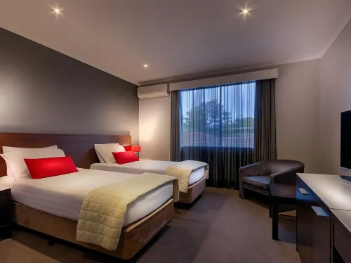 Crest on Barkly Hotel Zimmer Photos