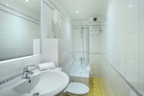 Hotel Lautrec Opera Rooms Photos