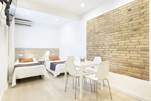 BcnStop Sagrada Familia Zimmer Photos