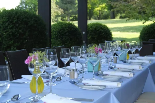 Ramada by Wyndham Nuernberg Parkhotel Dining Photos
