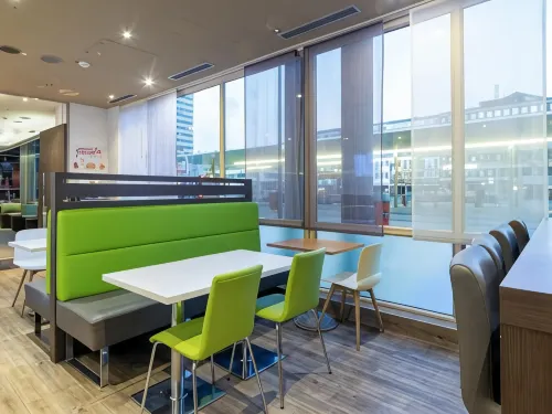 B&B HOTEL Bochum Hbf-Nord Dining Photos