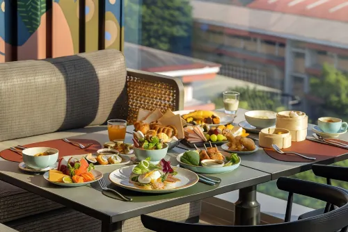 Eastin Grand Hotel Phayathai Restauration Photos
