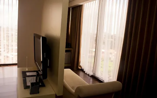 Hotel California Bandung Zimmer Photos