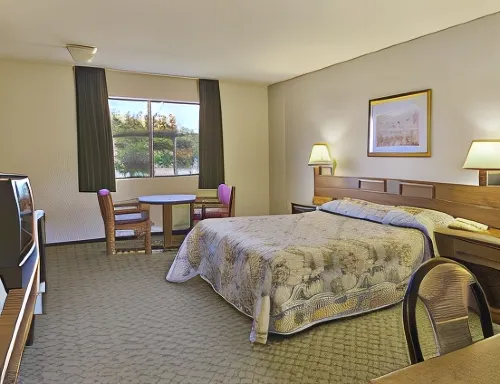 Travelodge by Wyndham Turlock Zimmer Photos