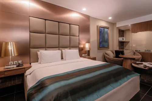 Amaroossa Suite Bali Rooms Photos