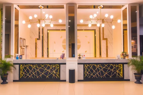 Daima Hotel Padang Area Publik Photos