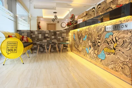 Bold Hotel Jakarta Öffentliche Flächen Photos
