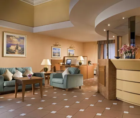 Staycity Aparthotels Centre Vieux Port Espaces publics Photos