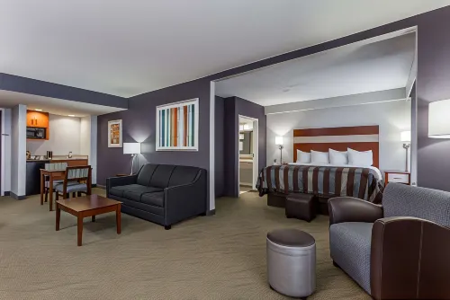 Wingate by Wyndham Chesapeake Rooms Photos