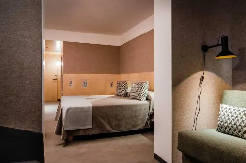 Hotel Raval House Rooms Photos
