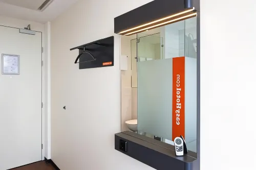 EasyHotel Amsterdam City Centre South Photos