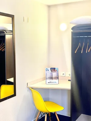 Brit Hotel Lyon Nord Dardilly Photos