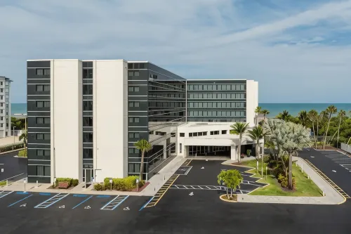 Hilton Cocoa Beach Oceanfront Exterior Photos