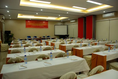 Rumah Kito Resort Hotel Jambi by Waringin Hospitality Fasilitas Bisnis Photos