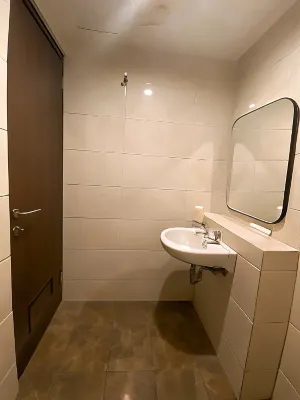 Hotel Dhika Serenity Bekasi Kamar Photos