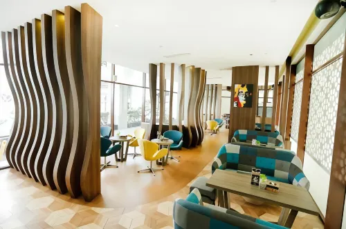 Mercure Padang Area Publik Photos