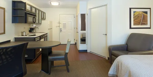 Sonesta Simply Suites Orange County Airport Camere Photos