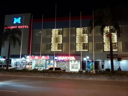 Holiday Hotel Batam Exterior Photos