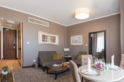 Hawthorn Suites by Wyndham Abu Dhabi City Center Номера Photos