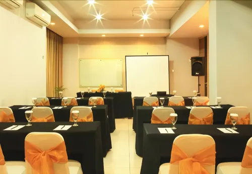 Valore Hotel Business Photos