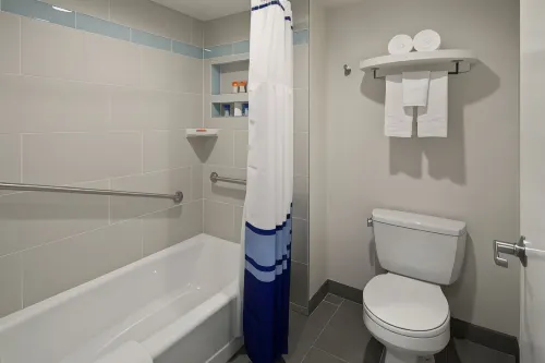 Tropicana Inn and Suites Chambres Photos
