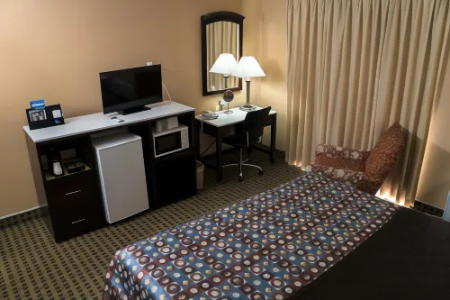 California Inn Barstow Featured Photos