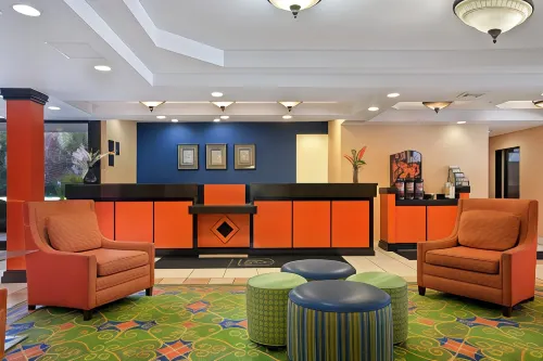 Best Western Plus New Englander Area Publik Photos