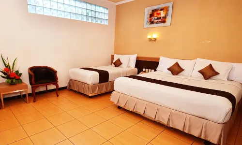 Front One Resort Magelang Photos
