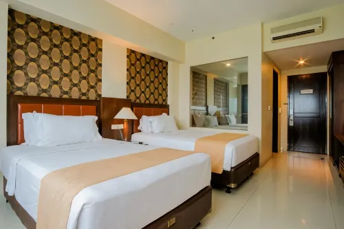 Hotel Istana Nelayan & Convention Kamar Photos